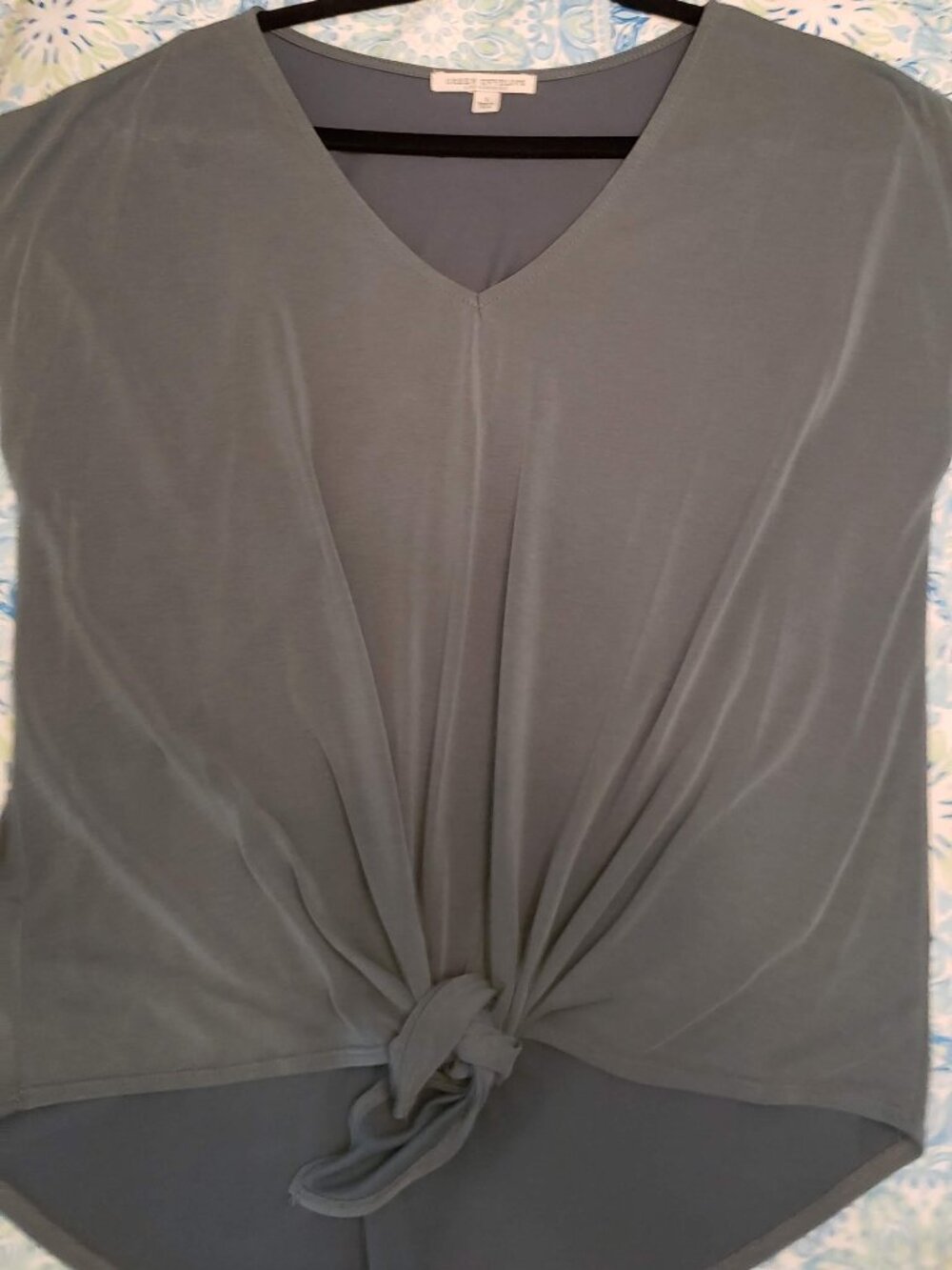 Green Top Sleeveless, Cotton blend, very soft in size large